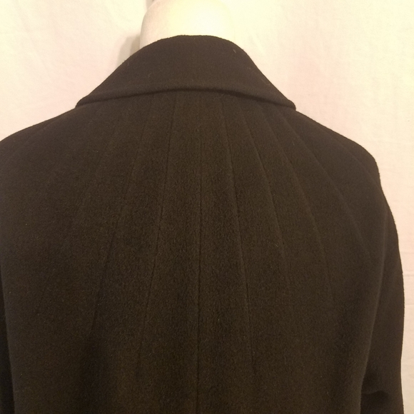 Cashmere Vintage Black Winter Coat - Picture 15 of 15